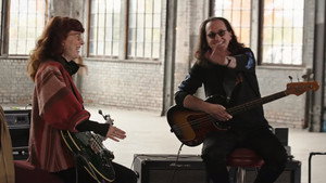 Geddy Lee Asks: Are Bass Players Human Too? 1. évad Ep.3 3. epizód