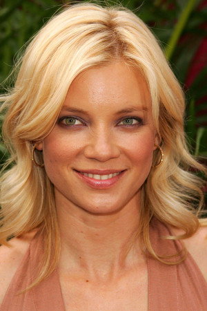Amy Smart profil kép