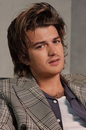 Joe Keery profil kép