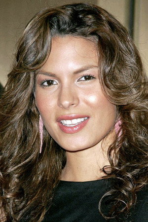 Nadine Velazquez profil kép