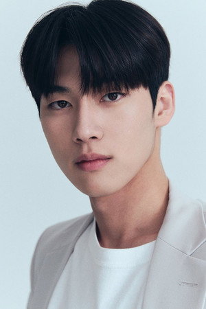 홍민기 profil kép