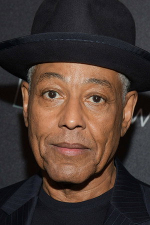 Giancarlo Esposito profil kép