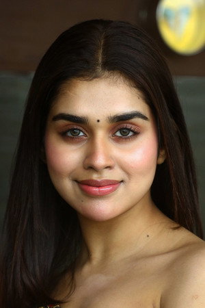 Meenakshi Govindarajan profil kép