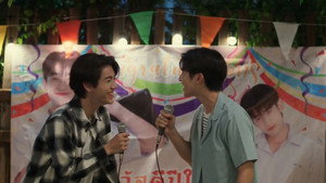ต้นส้มอยู่บ้านเขา แต่ผลส้มหล่นมาบ้านเราตลอดเลย kép