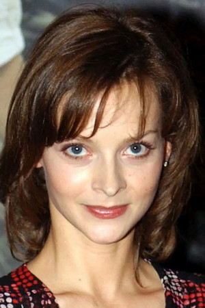 Julie Cox profil kép