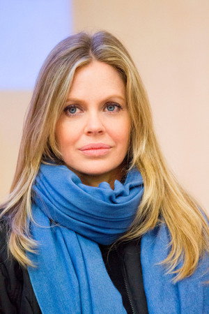 Kristin Bauer profil kép