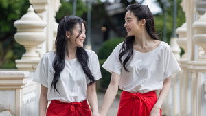 สอดสร้อยมาลา kép
