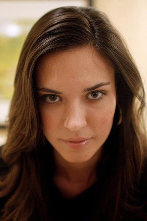 Odette Annable profil kép