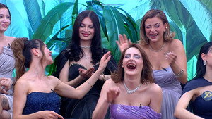Aşkın Gücü 4. évad Ep.42 42. epizód