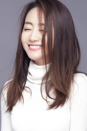 Yang Rong profil kép