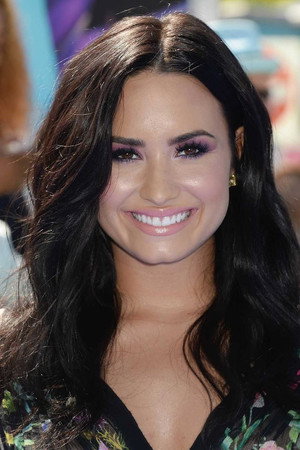 Demi Lovato profil kép