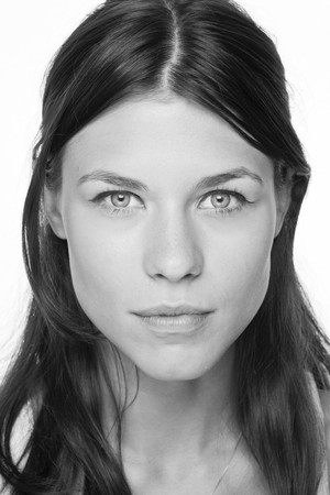 Ana Ularu profil kép
