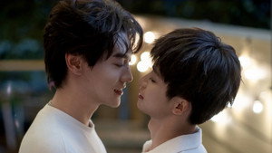 逆爱 kép