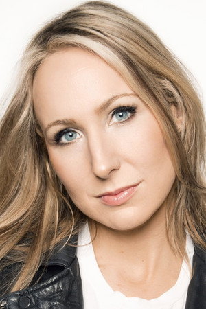Nikki Glaser profil kép