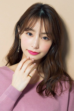 宇垣美里 profil kép