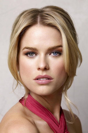 Alice Eve profil kép