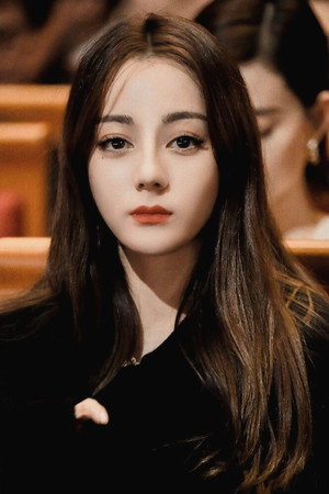 迪丽热巴 profil kép