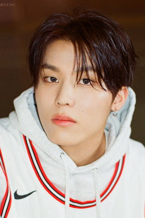 박정우 profil kép