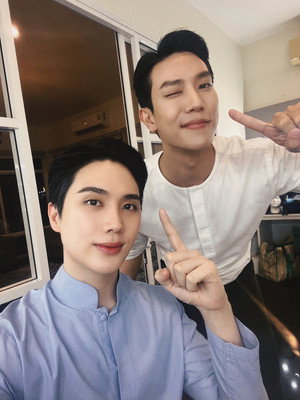 จาฤกรติชา poszter