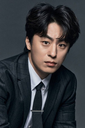 구교환 profil kép