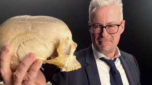 Historien om mennesket - med Rane Willerslev kép