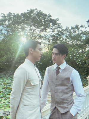 จาฤกรติชา poszter