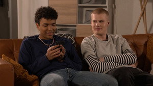 Salatut elämät 27. évad Ep.46 46. epizód