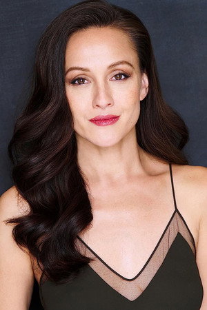 Yan-Kay Crystal Lowe profil kép
