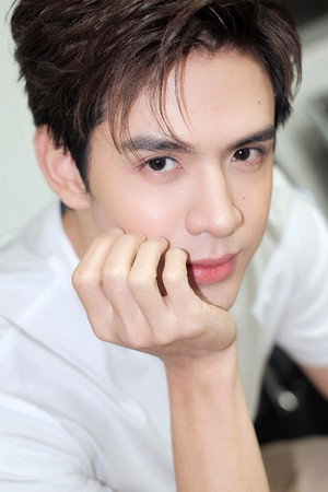 ธนภัทร กาวิละ profil kép