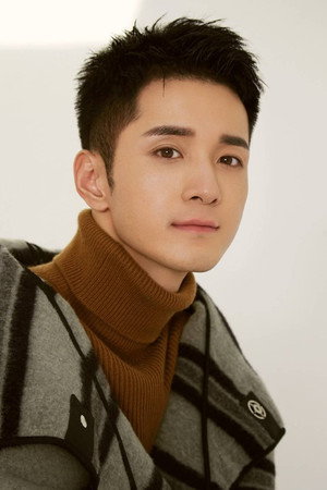 何奉天 profil kép