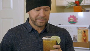 Wahlburgers 6. évad Ep.5 5. epizód