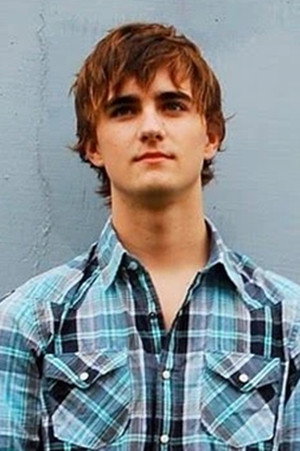 Landon Liboiron profil kép