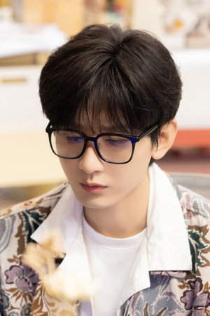 成毅 profil kép