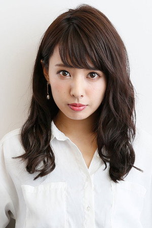 山田菜々