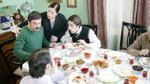 Geniş Aile 1. évad Ep.39 39. epizód