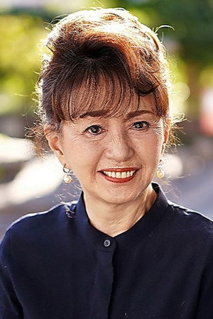 加賀まりこ profil kép