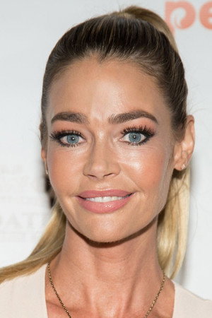 Denise Richards profil kép