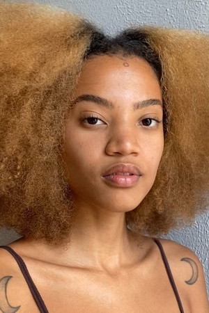 Emira Sophia profil kép