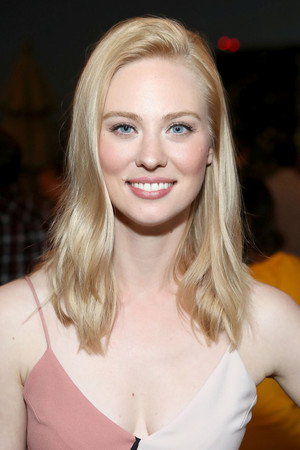 Deborah Ann Woll profil kép
