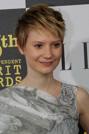 Mia Wasikowska profil kép