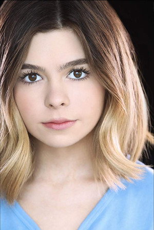 Addison Riecke profil kép