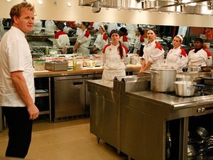 Gordon Ramsay - A pokol konyhája 4. évad Ep.3 13 szakács versenyez