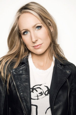 Nikki Glaser profil kép
