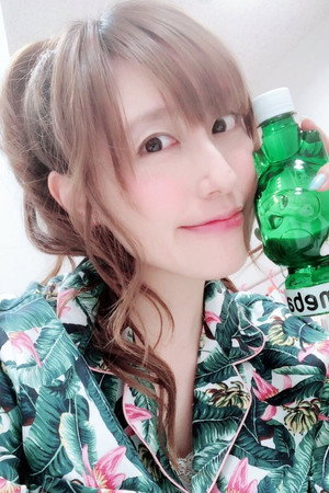 松嵜麗 profil kép