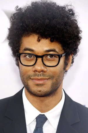 Richard Ayoade profil kép