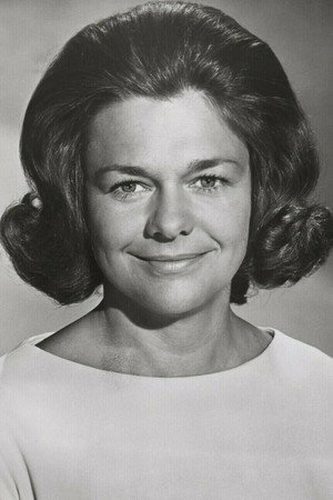 Estelle Parsons profil kép