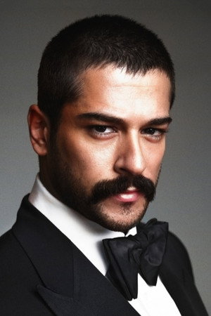 Burak Özçivit profil kép