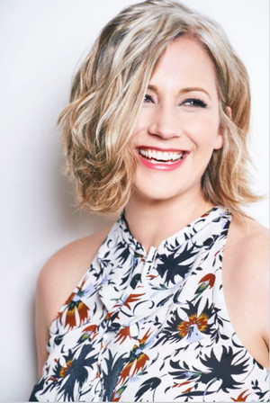 Cissy Jones profil kép