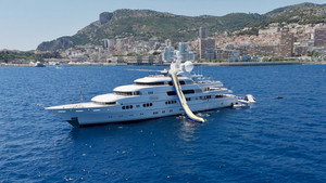 Inside the World's Most Luxurious... 1. évad Ep.3 3. epizód