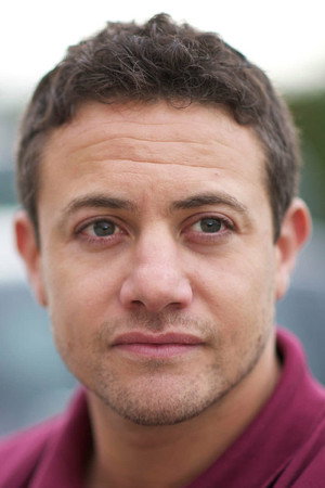 Warren Brown profil kép
